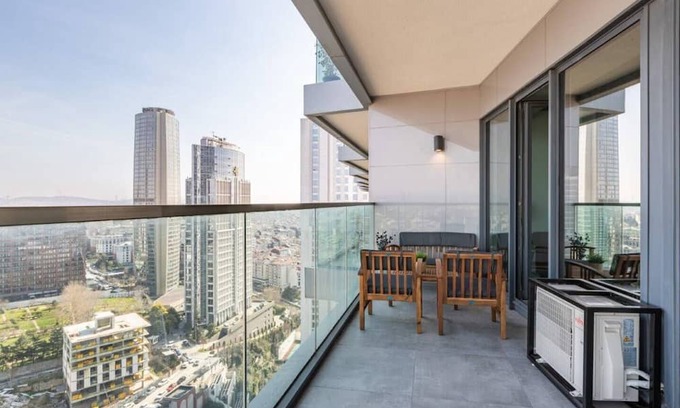 Bomonti Apartamento | This apartment is a 2 bedroom(s), 1 bathrooms, located in Şişli, İstanbul.