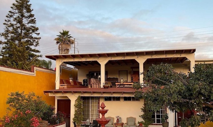 Maestros Casa | Stunning Home with Terrance Retreat and Breathtaking Views - Beach/Vineyards