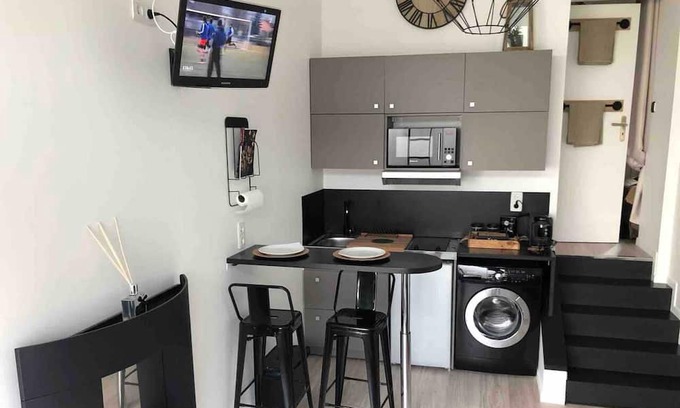 Vallieres Apartamento | Homerez - Nice studio for 4 ppl. at Clermont-Ferrand