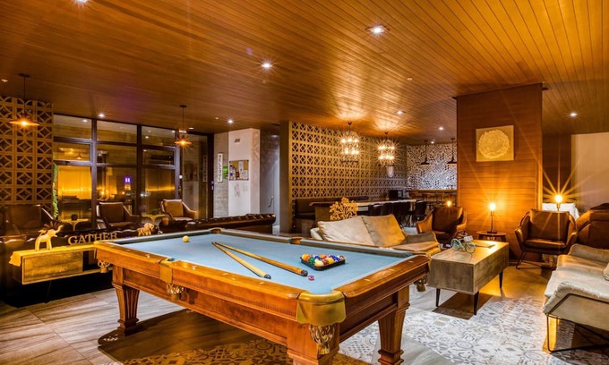 Avenida Revolucion Apartamento | Amazing Apt w/a Pvt Balcony: Lounge-B/Center+Gym
