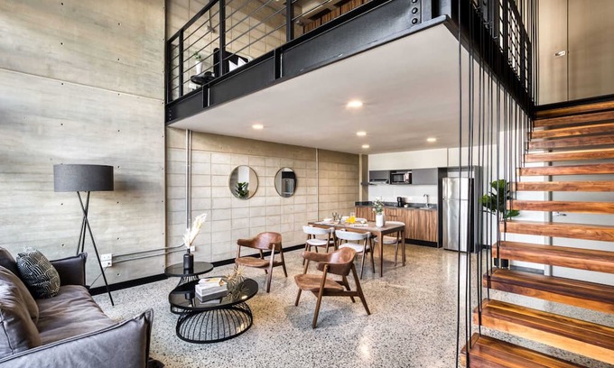 Avenida Revolucion Apartamento | Super Cool Duplex Loft | Best Location | Rooftop