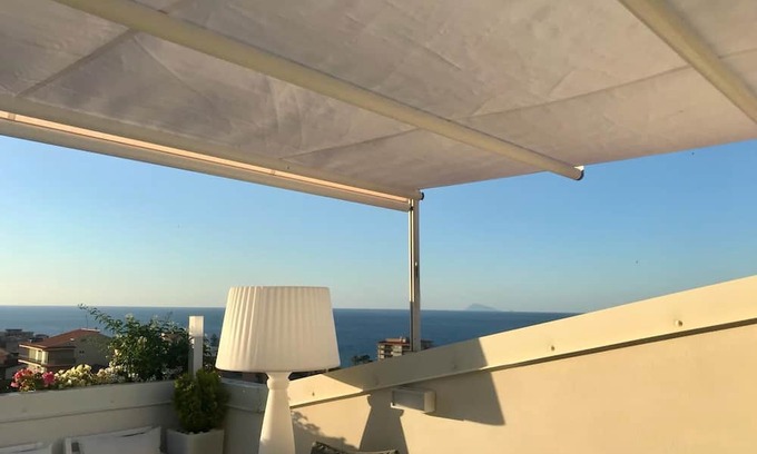 Santo Stefano di Camastra Apartamento | The Palace B&B and Apartments Luxury Penthouse