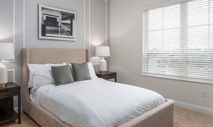 Columbus Apartamento | Landing at Luxe at The Highlands - 2 Bedrooms in Far Northwest
