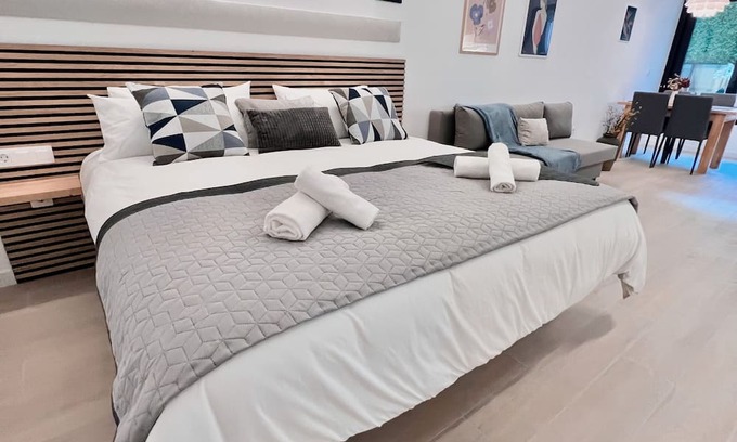 Arrancapins Apartamento | Sorolla Urban Suites