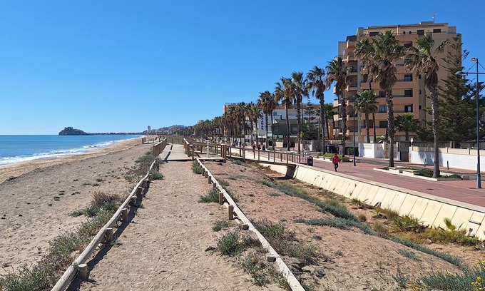 Peniscola Apartamento | Appartement Los Pinos, à 5 Minutes de la Plage et de Toutes les Commodités