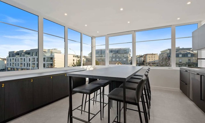 Bonnevoie Cama Y Desayuno | Dormitory Room in Residence Imma