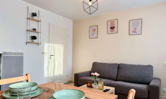 Bussy-Saint-Georges Apartamento | Charming Apartment - 5mn RER A / 15mn Disneyland