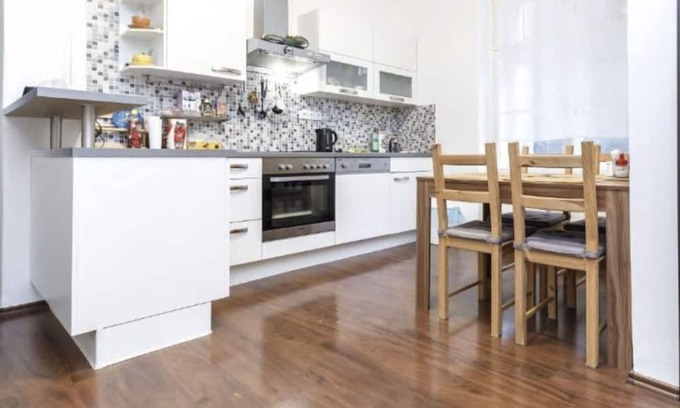 Jachymov Apartamento | Nice apartment for 6 guests with internet, TV, pets allowed and parking