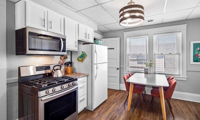Wickliffe Casa | Updated 2BR + Office Near Downtown and Clinic