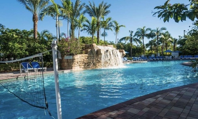 Weston Complejo | Luxury One Bedroom and One Bathroom Unit with Full Amenities
