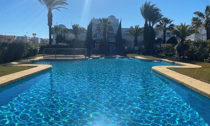 Garrucha Casa | Apartamento en Vera Playa, a 2 Minutos a pie de la Playa, Ideal Familias