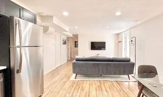 Alta Vista Area Apartamento | Modern 2BR Near Denver & Golden