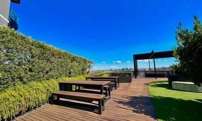 West Melbourne Apartamento | 2B1B Cozy near Train Station + Free Parking!