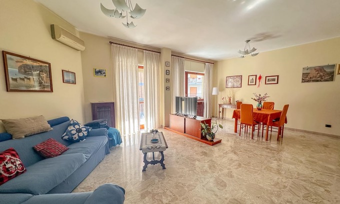 Rione Alto Apartamento | Vrbo Property