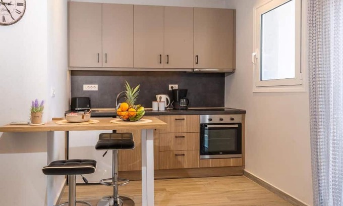 Petaloudes Apartamento | Charavgi Apartment 1