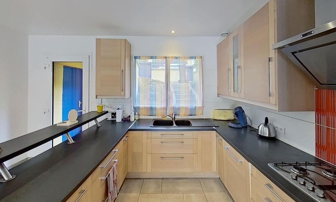 Velizy-Villacoublay Casa | House 2 steps from the forest - 30 minutes from Versailles