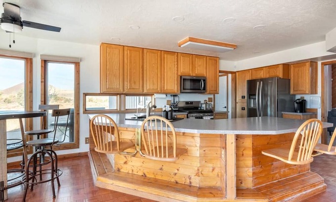 Dammeron Valley Cabina | Homestead Cabin/House 15-20 minutes North of St.George by Snow Canyon State Park