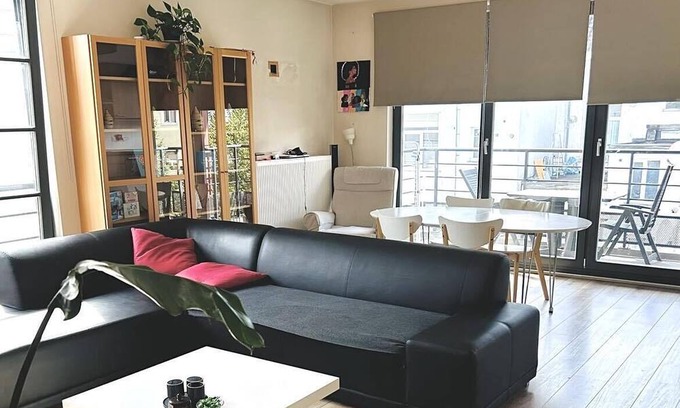 Brussels Apartamento | Charming Apartment - 3 min. walk from Brussel-Midi Station