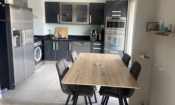 Saint Maurice Apartamento | Bright T3 with balcony
