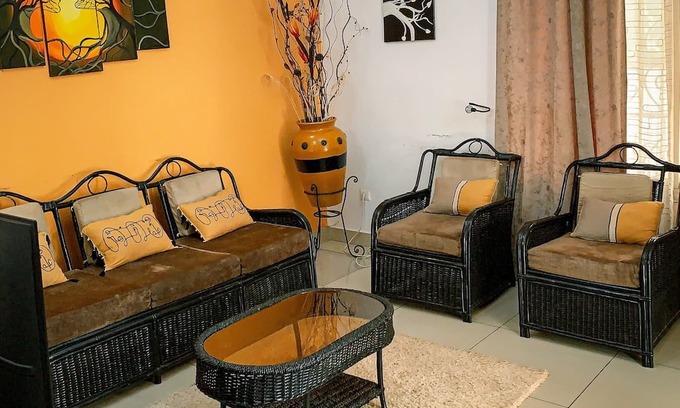 Yaounde Apartamento | Cosy Vacation Rental in Yaounde Cameroon