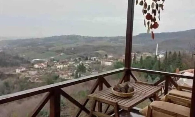 Yalova Chalet De Esquí | Pet friendly, Sea View Chalet 15 minutes to the beach. 44m2