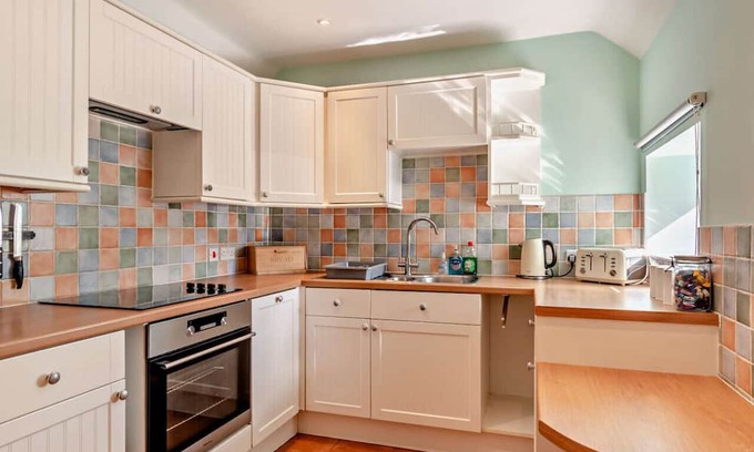 Newton-on-Rawcliffe Casa | Picturesque cottage w/pool in North York Moors