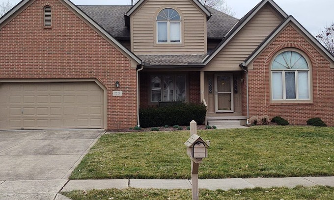 Reynoldsburg Casa | Reynoldsburg Ohio Full house with two car garage in the city close to inters 270