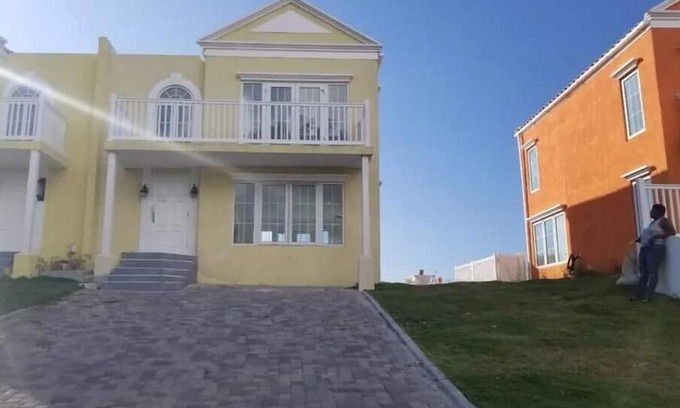 Orange Bay Casa | Ocean View Villa @ LBCC