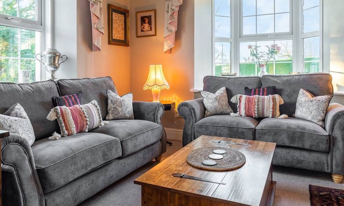 Glandyfi Cabaña | 3 bedroom accommodation in Aberystwyth