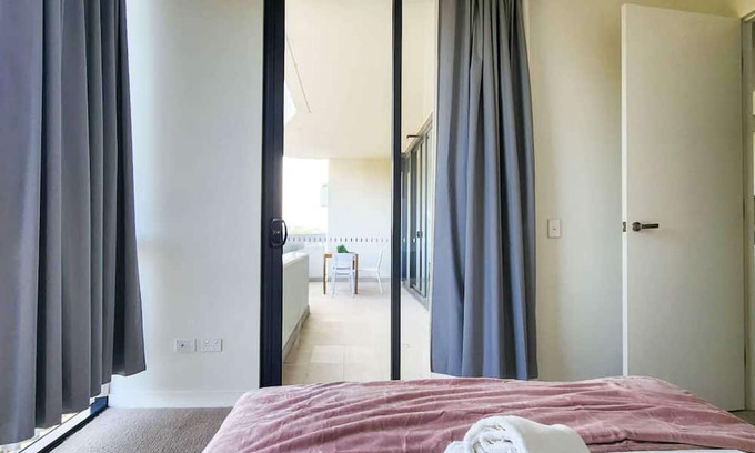 Lidcombe Apartamento | Olympic Parkside Haven + Free Parking