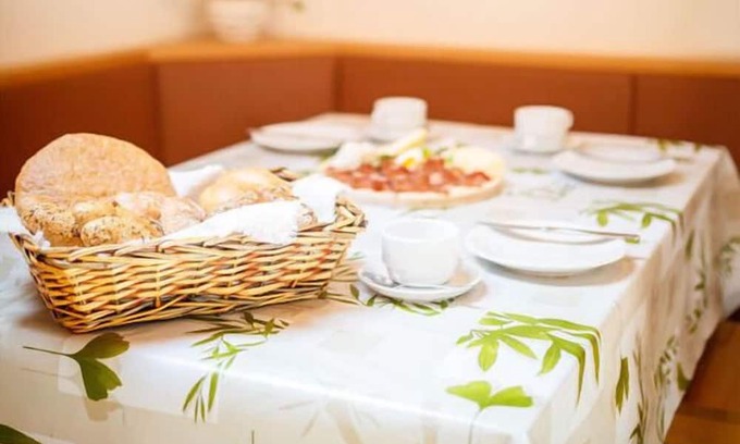 San Martino in Badia Apartamento | Apartment in St.martin in thurn