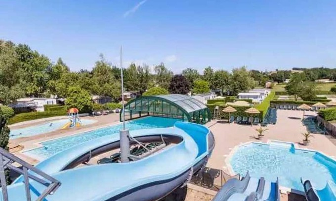 Vernioz Chalet De Esquí | Chalet 4 étoiles - Parc aquatique - eeeaag