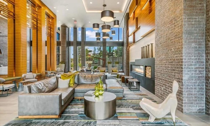 Reston Apartamento | Town Center | 10 min from WA Dulles Airport | Reston