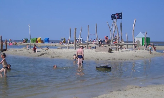 Nordseebad Burhave Apartamento | Holiday home to the lighthouse
