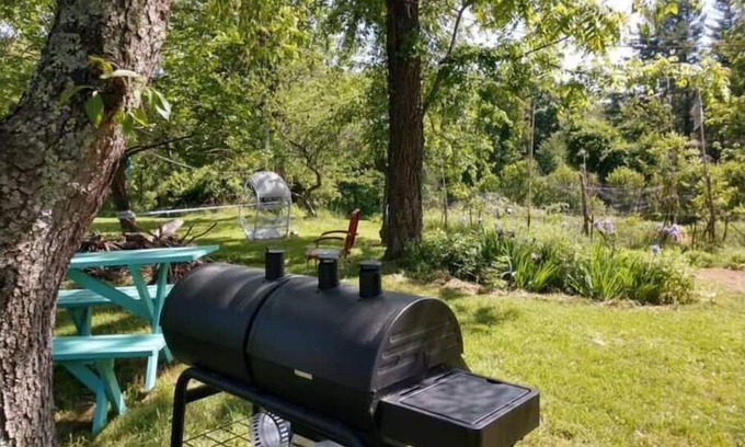 Blacksburg Casa | Blacksburg Apple Orchard