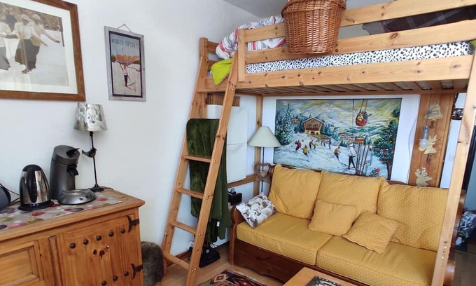 Allevard Apartamento | Studio Apartment 'Clos Des Gentianes' with Shared Pool