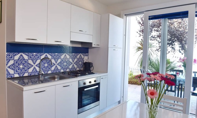 Giungano Apartamento | Ferienwohnung Felice 3 in Castellabate mit Meerblick und Privater Terrasse