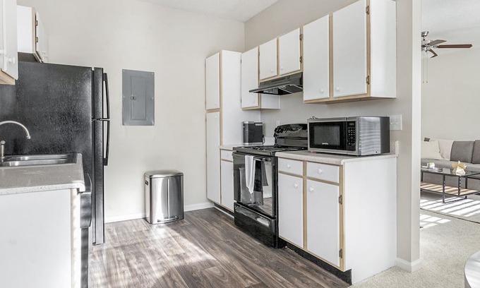 Jamestown Apartamento | Modern Apartment in Prime Location (ID1182X417)