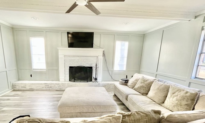 Lufkin Casa | East Texas Charm