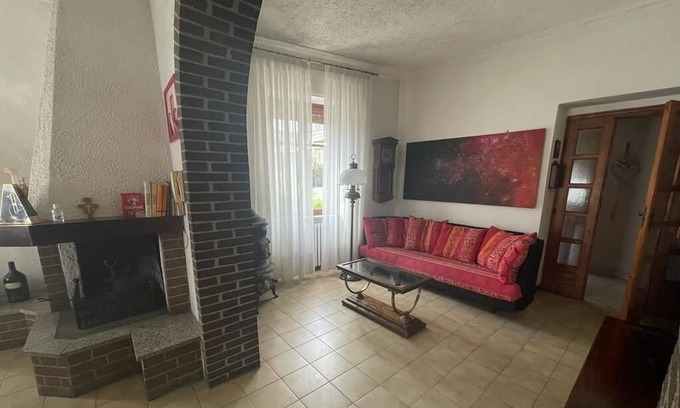 Canelli Apartamento | Vrbo Property