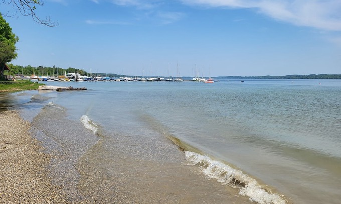 Diessen am Ammersee Casa | Open Now! Topmodernes Apartment mit Terrasse in Dießen - See zu Fuß Erreichbar