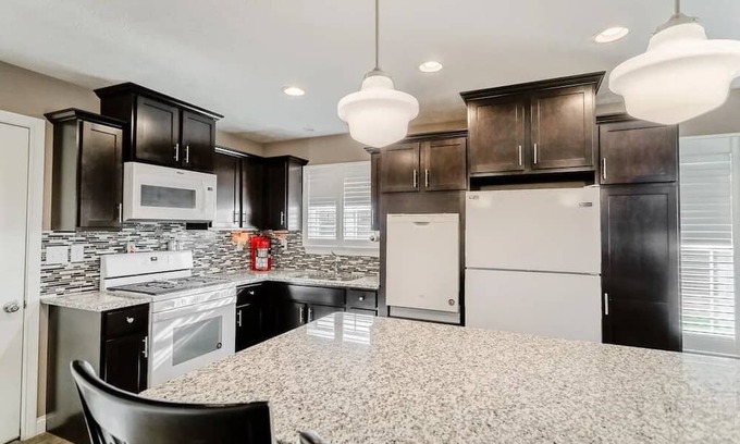 Lafayette Casa | NEW 2-Bdrm Home In Historic Neighborhood Only 2 Miles From Purdue
