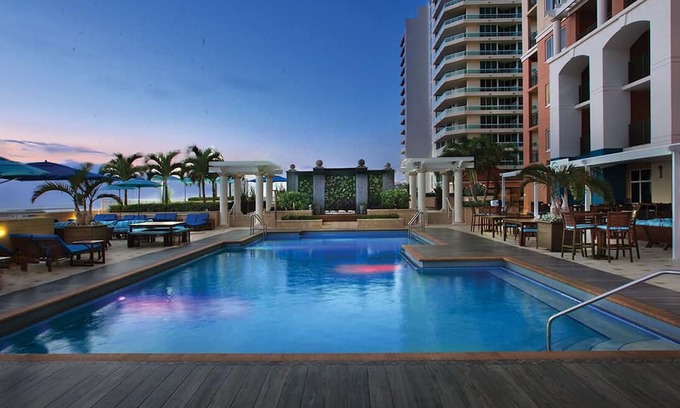 East Fort Lauderdale Complejo | 3 nights @ Marriott's BeachPlace Towers; Ft. Lauderdale, near everything!
