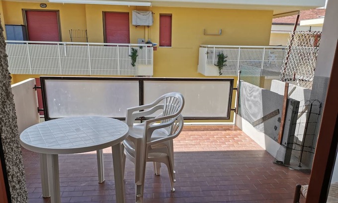 Alba Adriatica Apartamento | E03 Appartamento 7 Posti Letto