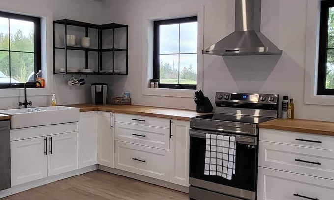 Lambton Shores Casa | Willow On The Ridge