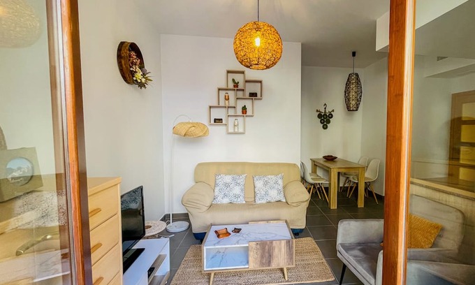 Tivissa Apartamento | Tranquilo, Acogedor y Rural "apartamento Monetze" con Wi-fi y Aire Acondicionado
