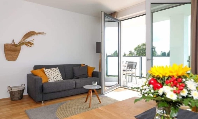 Innenhafen Apartamento | Ferienwohnung/app. für 2 Gäste mit 63m² in Wilhelmshaven