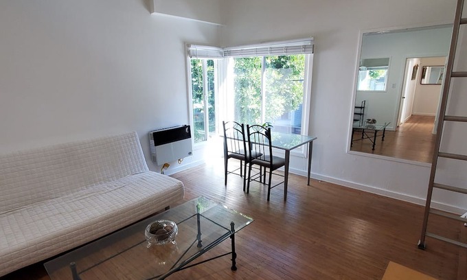 Western Addition Apartamento | Loft Apt with high ceiling in the center of SF. Pet-Friendly!