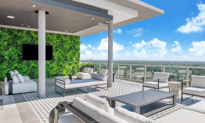 Ludlam Condominio | Brand New 1 Bdrm Condo, Best Pinecrest Building