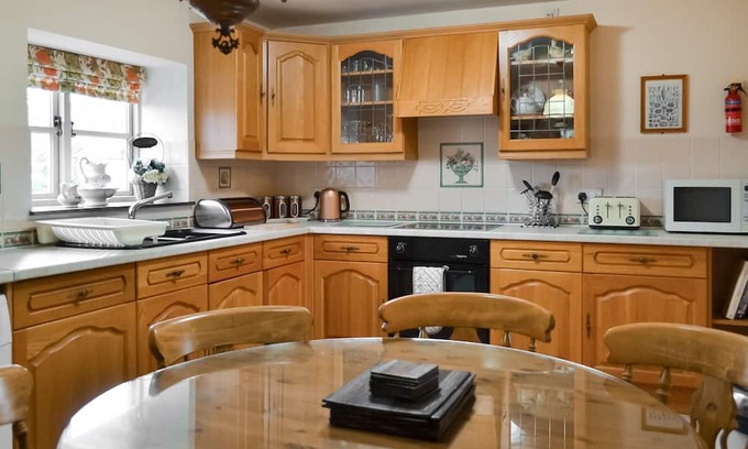 Grimsby Cabaña | 3 bedroom accommodation in Tetney, near Cleethorpes